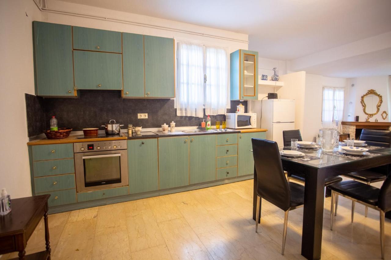 Traditional Villa Appartment With Garden, Also For Gatherings ,15 Minutes From Thessaloniki Airport Esterno foto