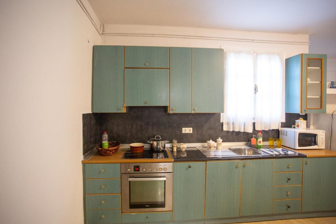 Traditional Villa Appartment With Garden, Also For Gatherings ,15 Minutes From Thessaloniki Airport Esterno foto